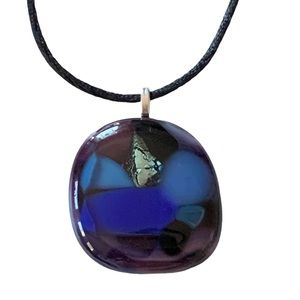 Fused glass pendant